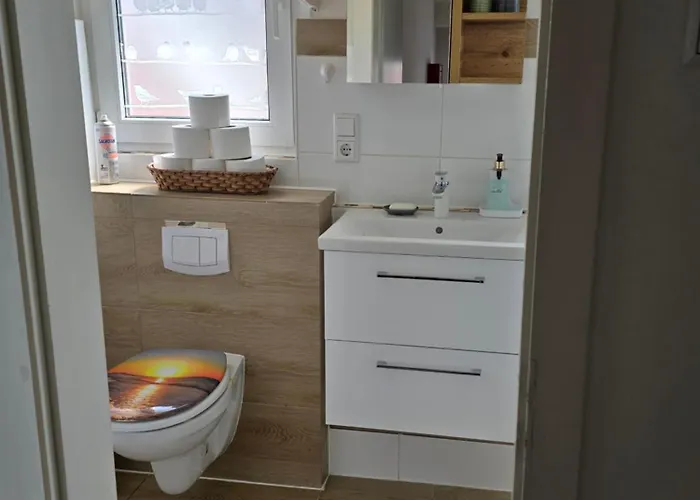 Claudia Daire Lathen